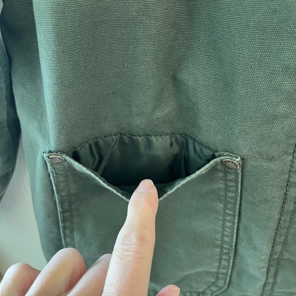 Old Navy Boys Green Jacket. Inside flannel. Size 8. - Picture 3 of 10